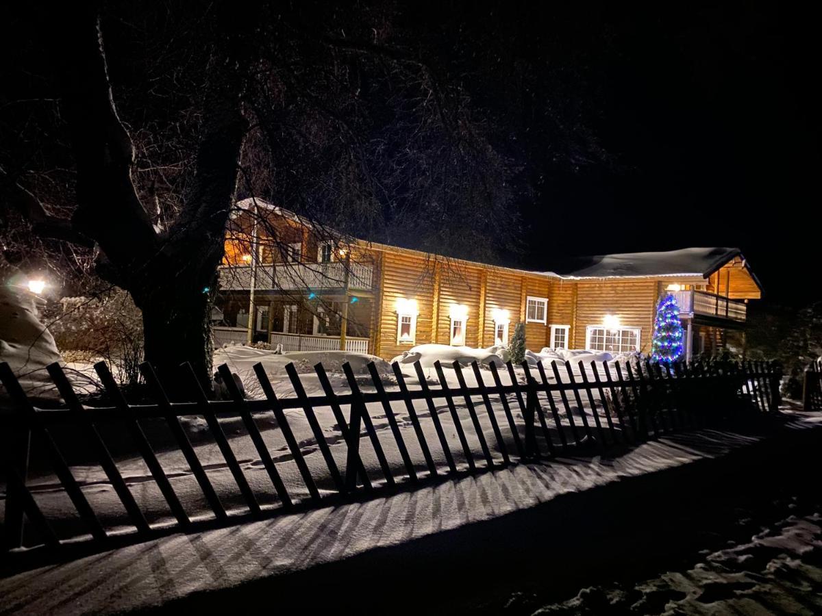 Kuelalistemaja Vehendi Motell Exteriér fotografie