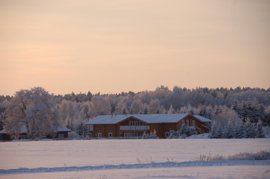 Kuelalistemaja Vehendi Motell Exteriér fotografie